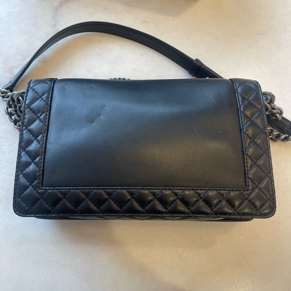 CHANEL BOY MULTI CHAINS FLAP BAG IN BLACK LAMBSKIN - Picture 6 of 16